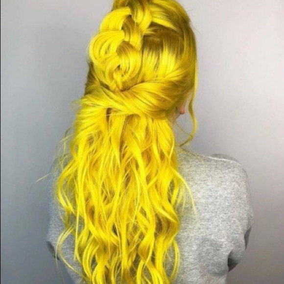Bobbi  26” LEMON ? YELLOW Lace Front Wig *NWT*? main image 5